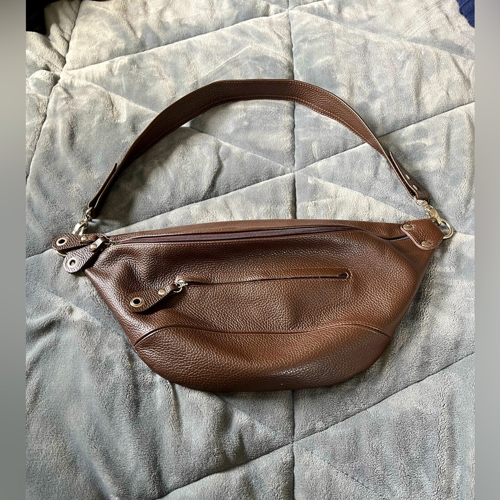 New large bum bag